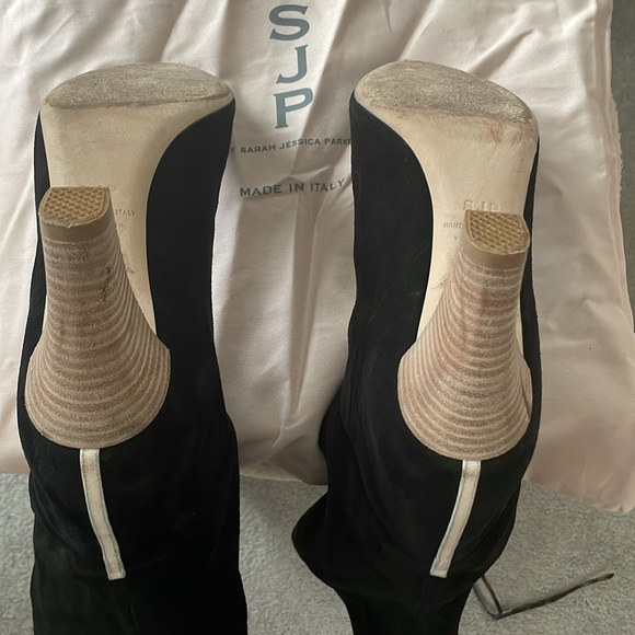 SJP Black Suede Calf height boots.  Like new - Picture 3 of 3